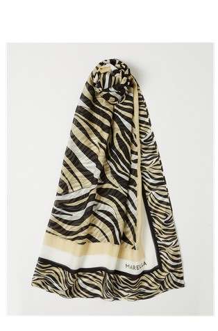 Silk-blend shawl with pattern