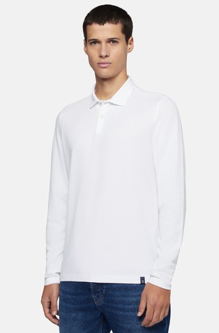 Polo in sustainable performance pique