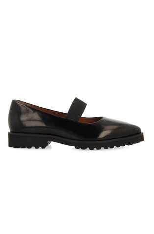 Patent leather ballerinas