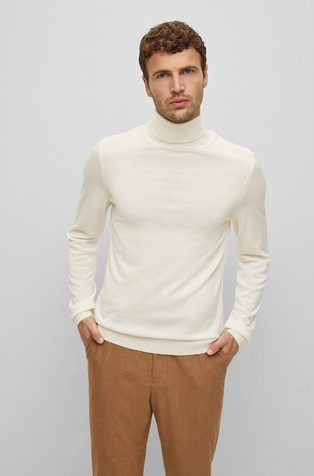 Virgin-wool rollneck sweater in a slim fit