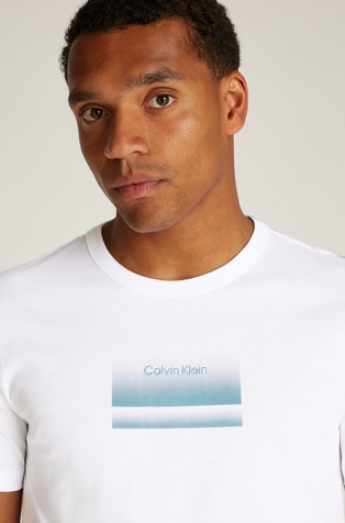 CALVIN KLEIN Bombažna majica s kratkimi rokavi in potiskom Bela - White 4