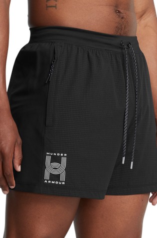 UNDER ARMOUR Launch tekaške kratke hlače Črna - Black 4
