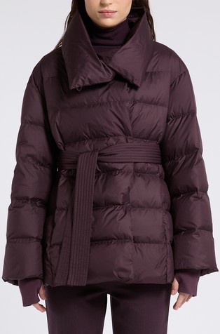 Monochrome down jacket with belt