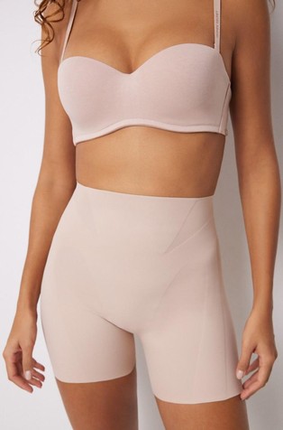 Push up kratke hlače za oblikovanje postave