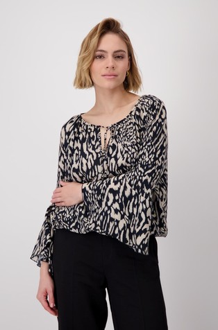 Viscose blouse with leopard pattern