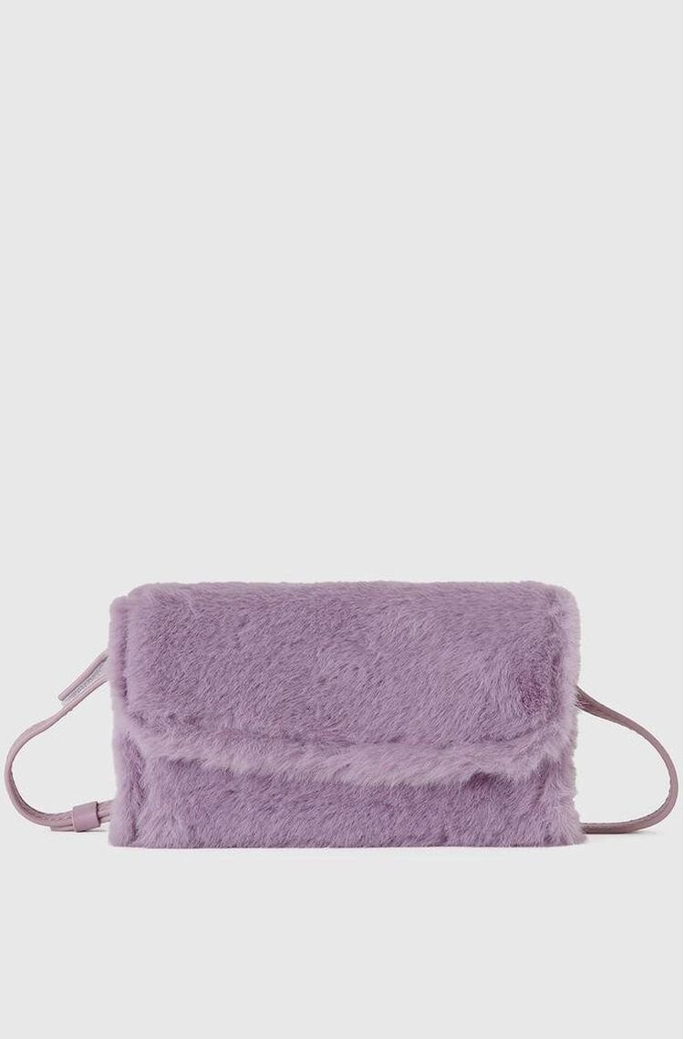 BENETTON Torbica iz umetnega krzna Škrlatna - Lilac 