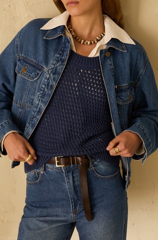 Luknjičasto pleten pulover s kratkimi rokavi