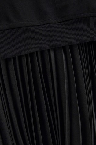 GUESS Obleka iz kombinacije tkanin s plisiranim krilom Črna - Black 5
