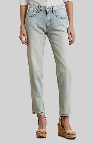 Relaxed Tapered Jean