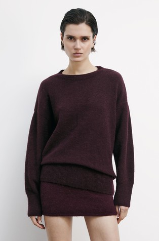 Pleten pulover iz volnene mešanice