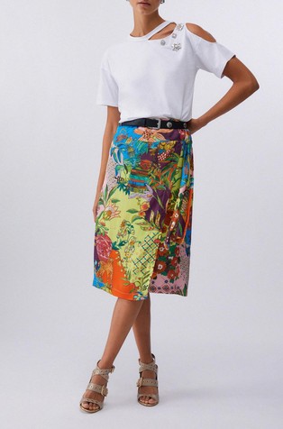 T-shirt with jewel embroidery