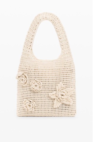 Crochet-effect bag with flowers