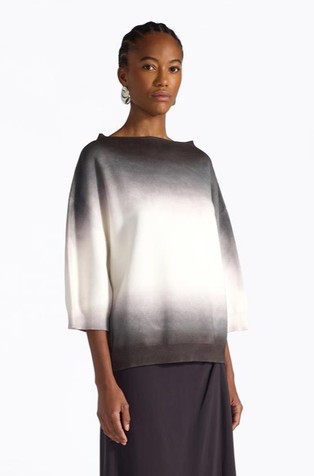 Pleten pulover z učinkom bledenja barv