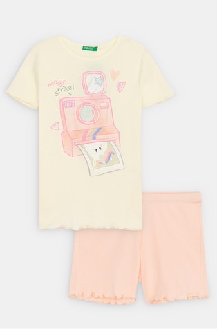 Short cotton pyjamas