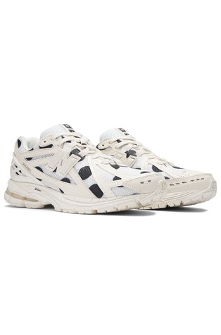 NEW BALANCE Unisex 1906R Sneakers White/Beige 2