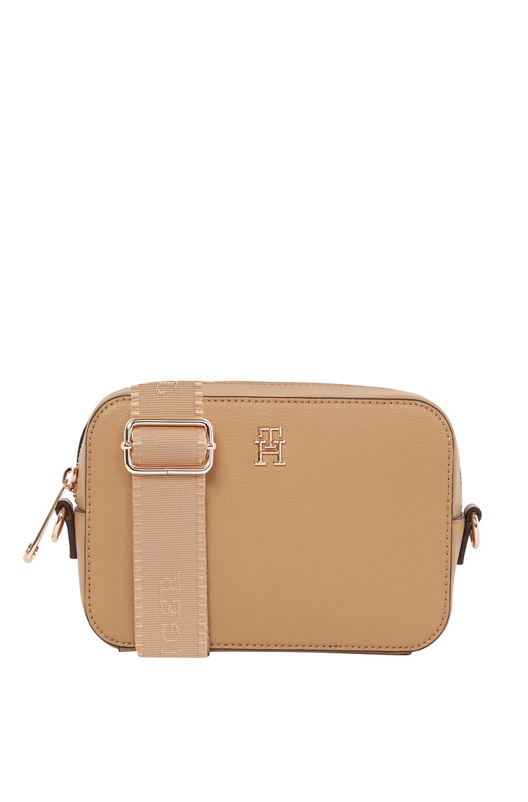 TOMMY HILFIGER TH Soft Plaque Camera Bag in Faux-leather Safari Canvas 
