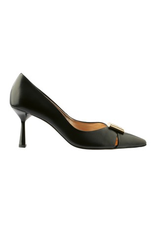 Romy Leather Pumps