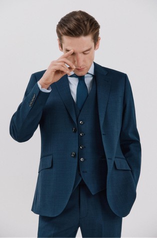 Slim fit blazer in wool blend