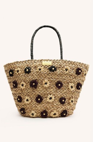Raffia bag with flower decorations