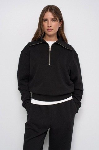 Jacquard Logo sweatshirt with half zip