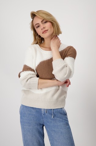 Knitted jumper with intarsia pattern