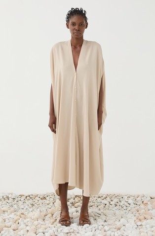 Loose cape-style V-neck dress
