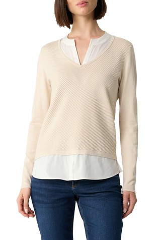 2-in-1 sweater with a layering look