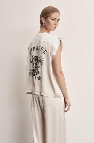 Oversized fit top with back print