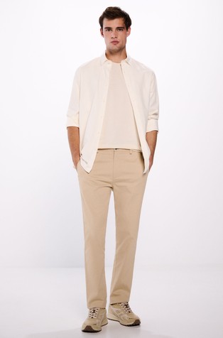 SPRINGFIELD Slim fit hlače iz bombažne tkanine z mikrostrukturo Bež - Beige 3