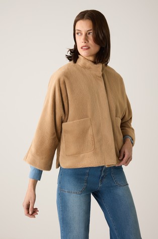 Krajša jakna iz umetnega krzna