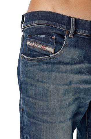 DIESEL Slim jeans hlače - D-Strukt 09C73 Modra - Dark Blue 3