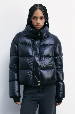Puffer down jacket with detachable hood