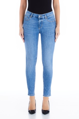 Skinny jeans hlače z okrasnimi kamenčki