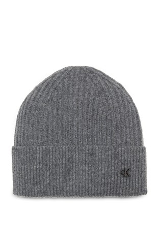 Pletena kapa iz volnene mešanice z logotipom