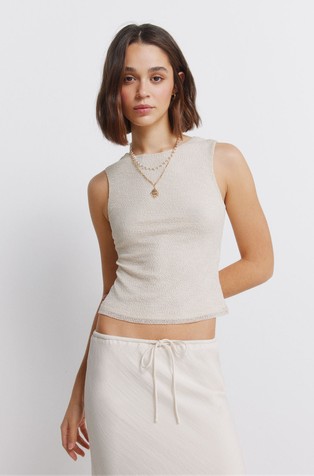 Slim fit top s svetlečimi lureks vlakni