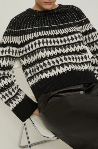 Pleten pulover iz volnene mešanice z bleščicami