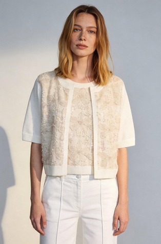 Knitted top with sequins