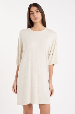 Kate spalna srajca iz raztegljivega modala