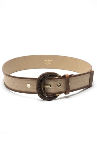 Canvas belt with faux-leather piping