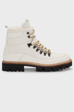 Leather lace-up boots with fluffy lining