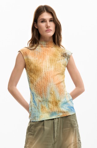 Teksturirana majica z abstraktnim vzorcem
