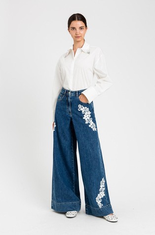 Široke jeans hlače s čipkastimi detajli