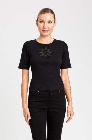 T-shirt with floral embroidery