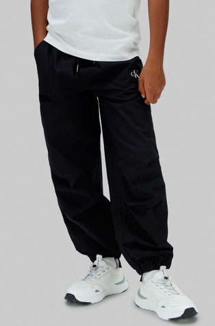 Ohlapna bombažna trenirka