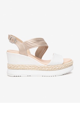 Usnjeni sandali s polno peto