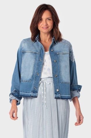 Denim jakna z našitki in bleščicami