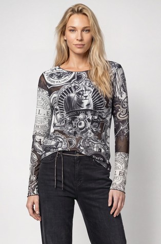 Long-sleeve shirt with pattern