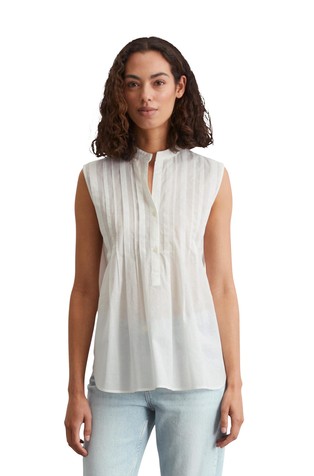 Relaxed sleeveless blouse made from cotton voile