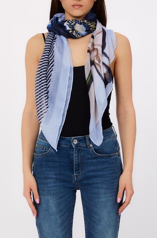 Large floral print scarf