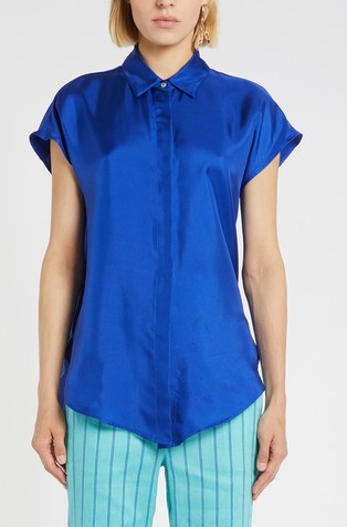 Short-sleeved silk shirt